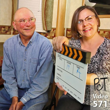 Fly Face Earrings Mark & Becky Mizell Vid-571