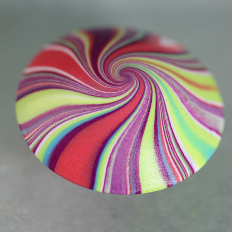 Rolling The Perfect Swirly Lentil Bead Vid-698