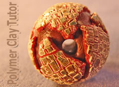 2009-01-17-deep-crackle-globe-bead-2009-01-13-301