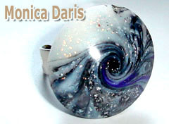 2009-09-25-lentil-beads-02-monica-daris