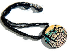 2009-12-18-ileana-07-black-faux-raku